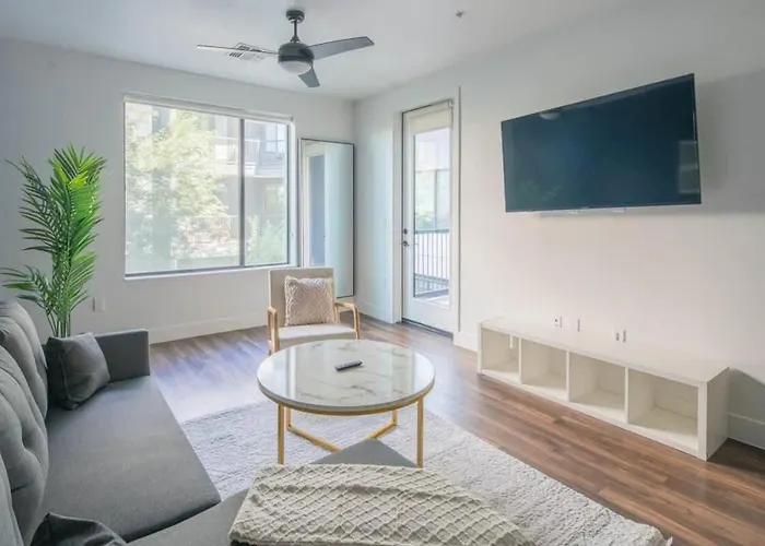 Charming 1bd - Pool, Gym, Parking, W-d - Sleeps 4 * Tempe